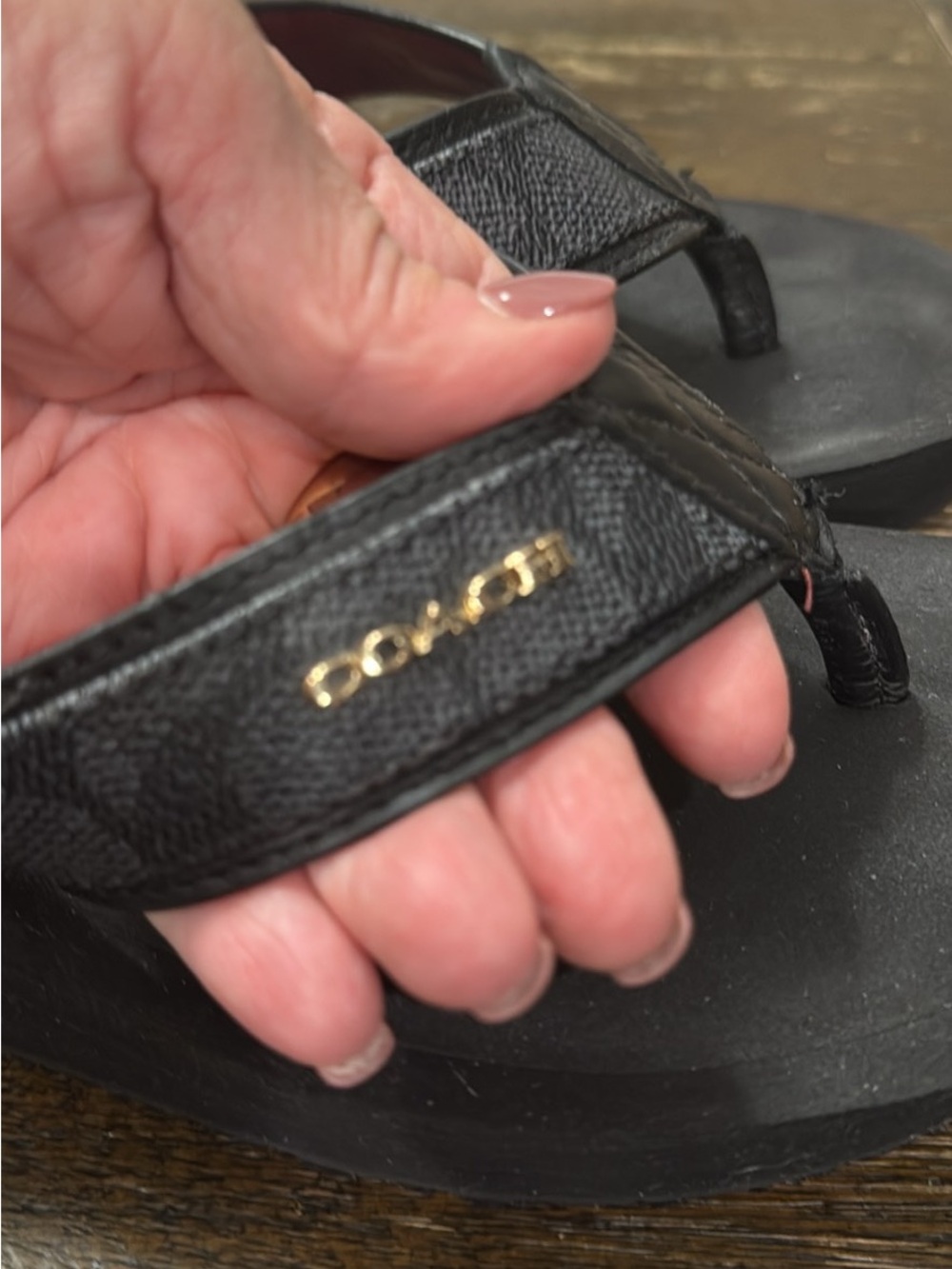 Coach Wedge Flip Flops 8.5 - Picture 3 of 7